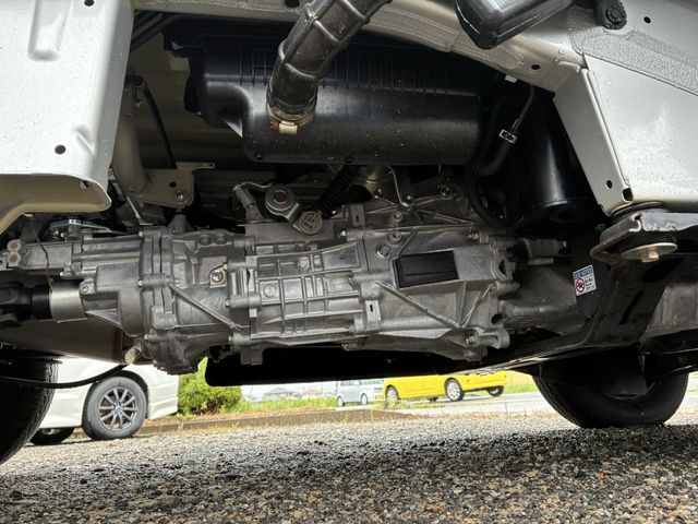 CARRY truck 4WD