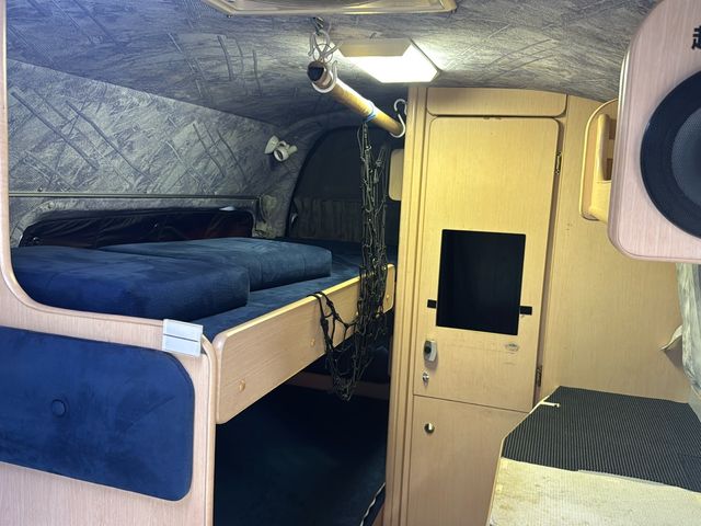 HIACE van 2WD