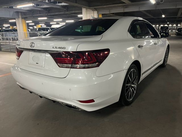 LEXUS LS460