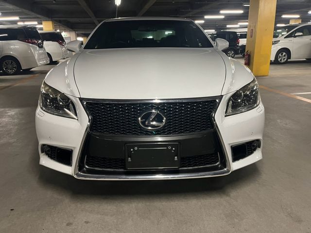 LEXUS LS460