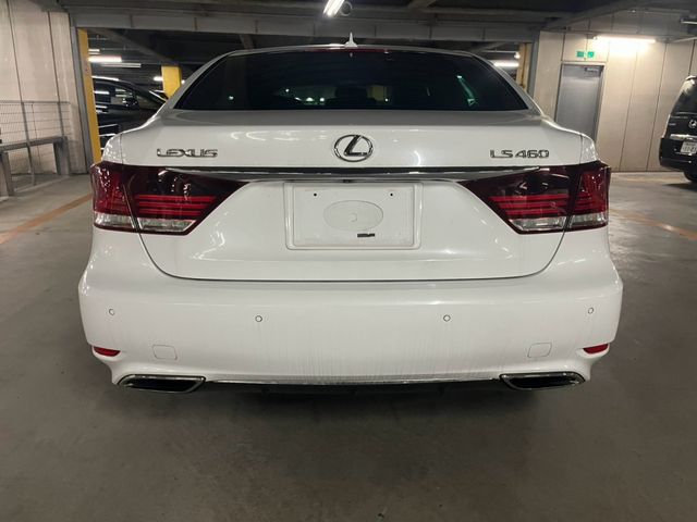 LEXUS LS460