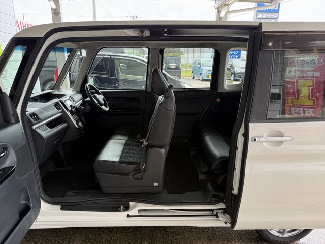 TANTO CUSTOM 4WD
