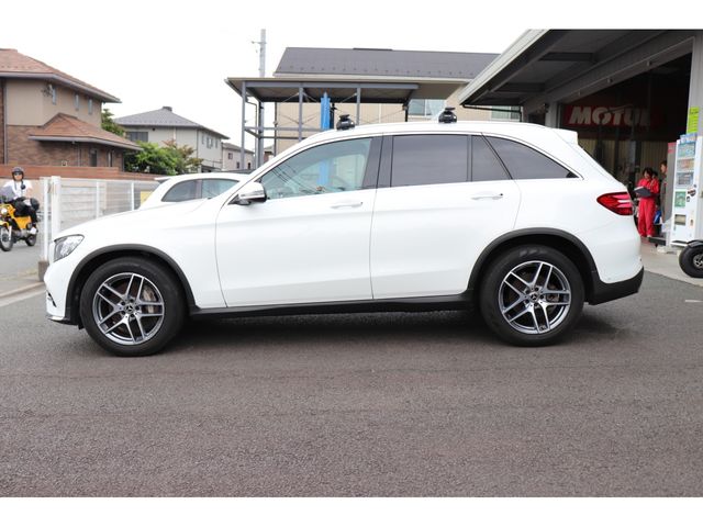 MERCEDES BENZ GLC class