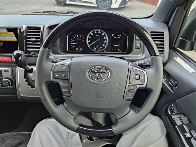 HIACE van 2WD