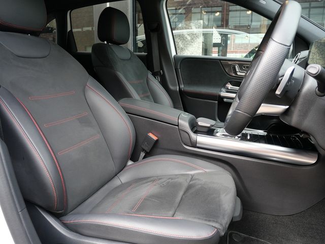 MERCEDES BENZ B class