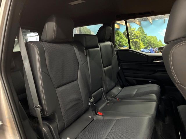 LANDCRUISER 250