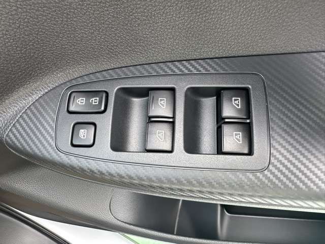 ECLIPSE CROSS 2WD