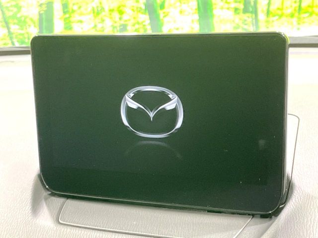 MAZDA2