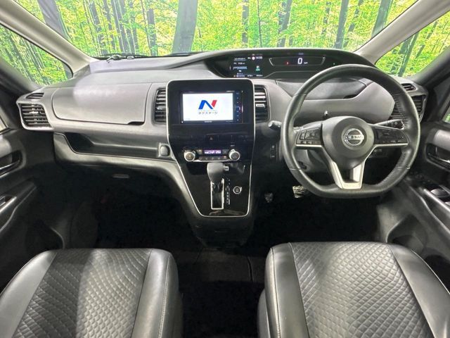 SERENA  S-HYBRID 4WD