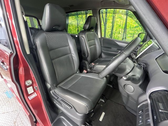 SERENA  S-HYBRID 4WD