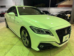 CROWN sedan hybrid