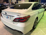 CROWN sedan hybrid