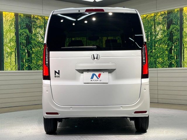 N BOX