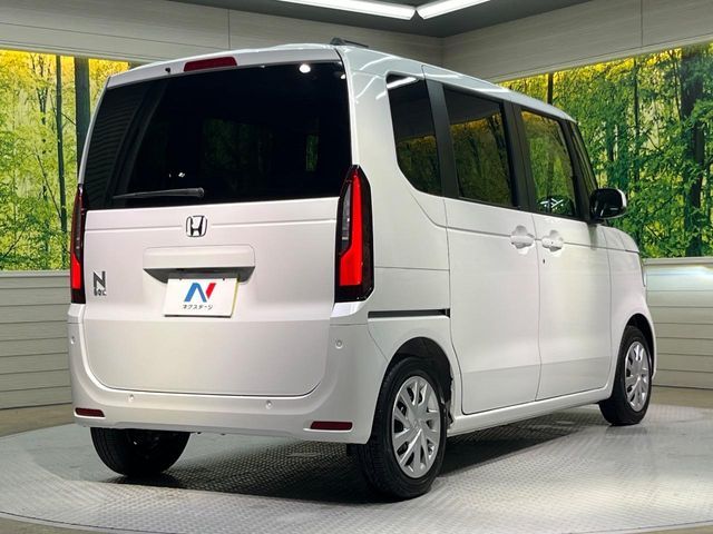 N BOX