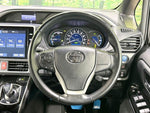 VOXY HYBRID