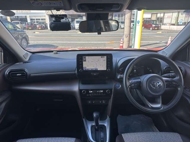 YARIS CROSS HYBRID