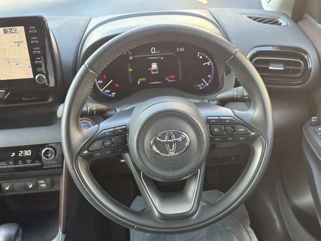 YARIS CROSS HYBRID