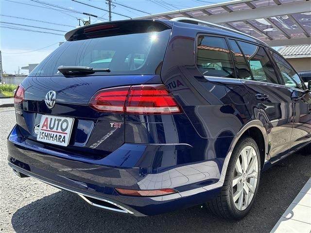 VOLKSWAGEN GOLF VARIANT