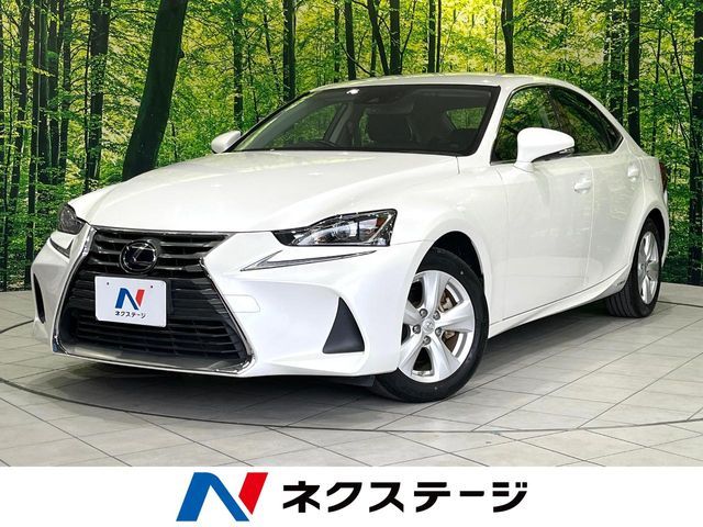 LEXUS IS300h
