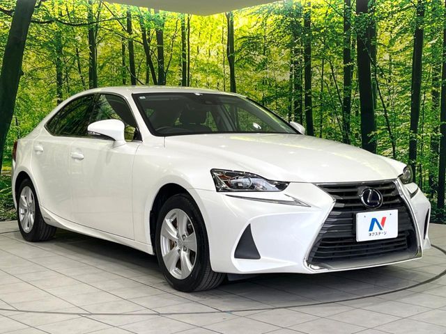 LEXUS IS300h
