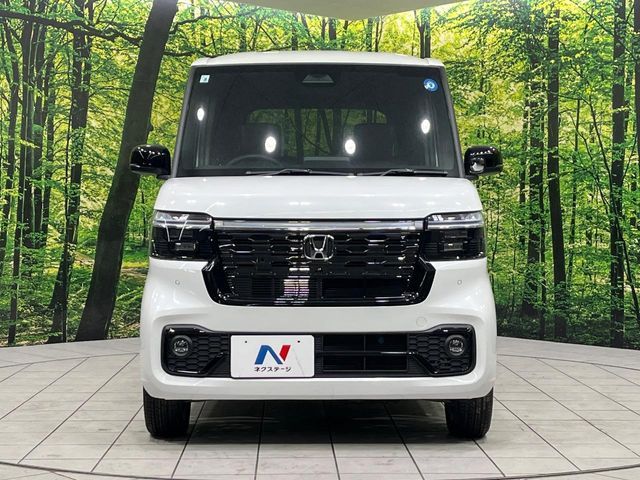 N BOX CUSTOM 4WD