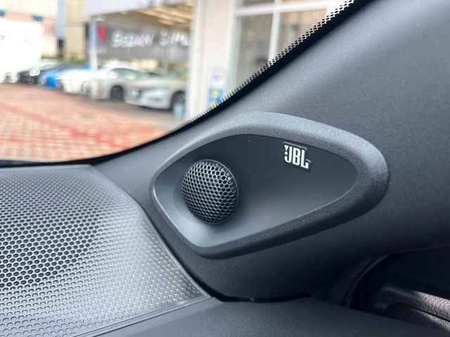 GR YARIS