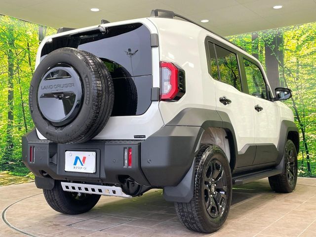 LANDCRUISER FJ