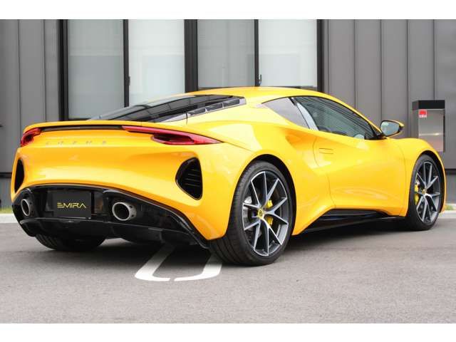 LOTUS EMIRA