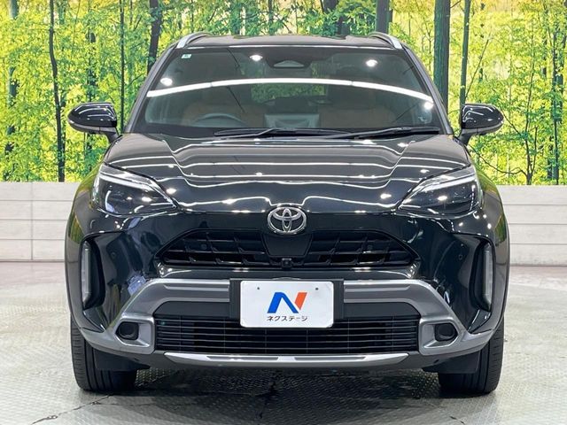 YARIS CROSS