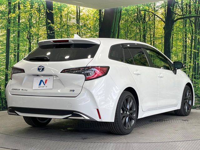 COROLLA TOURING HYBRID