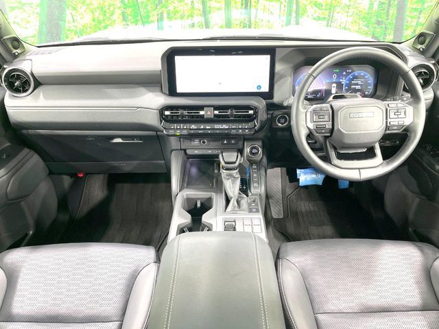 LANDCRUISER 250