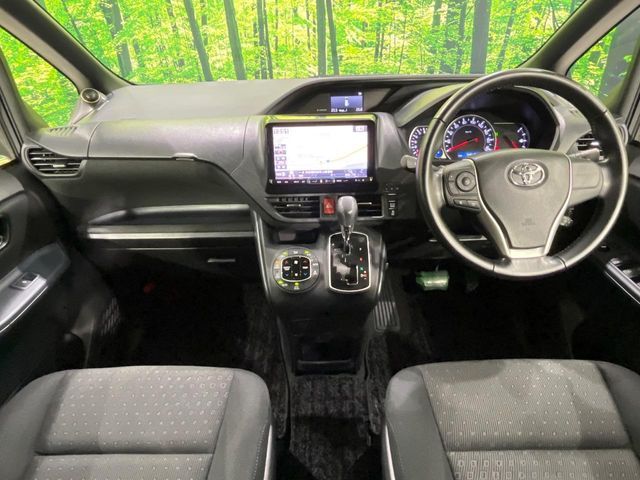 VOXY 4WD