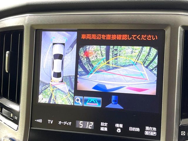 CROWN sedan 4WD