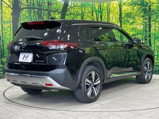 X-TRAIL HYBRID 4WD