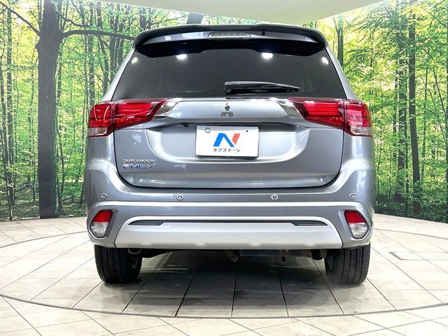 OUTLANDER PHEV