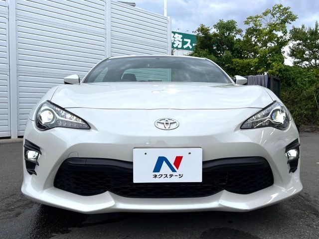 86