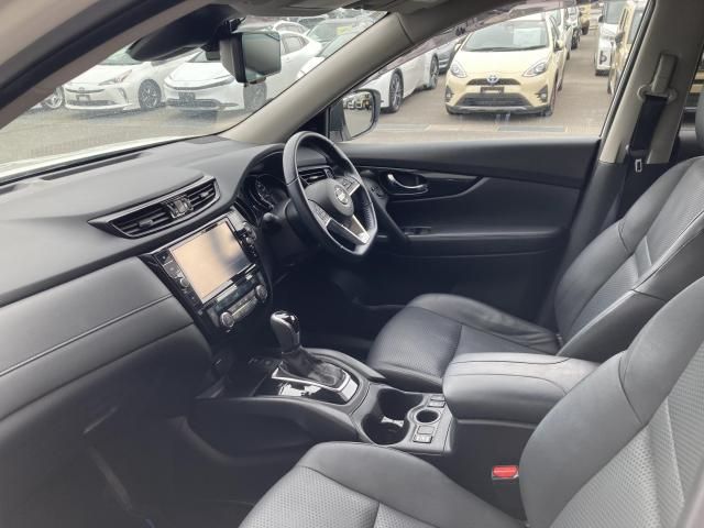 X-TRAIL HYBRID 2WD