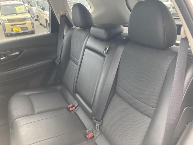 X-TRAIL HYBRID 2WD