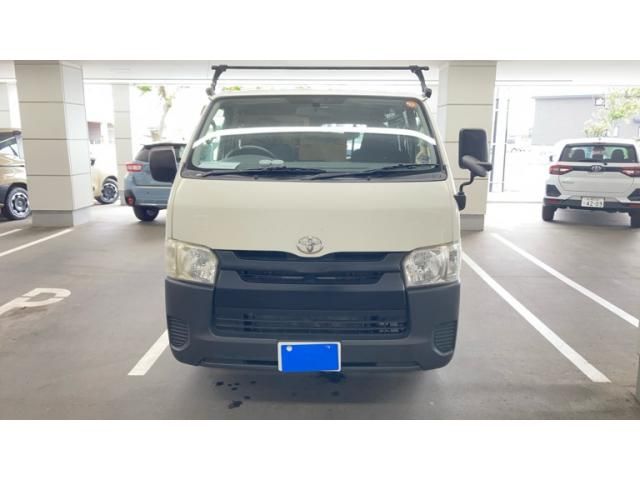 HIACE van 4WD