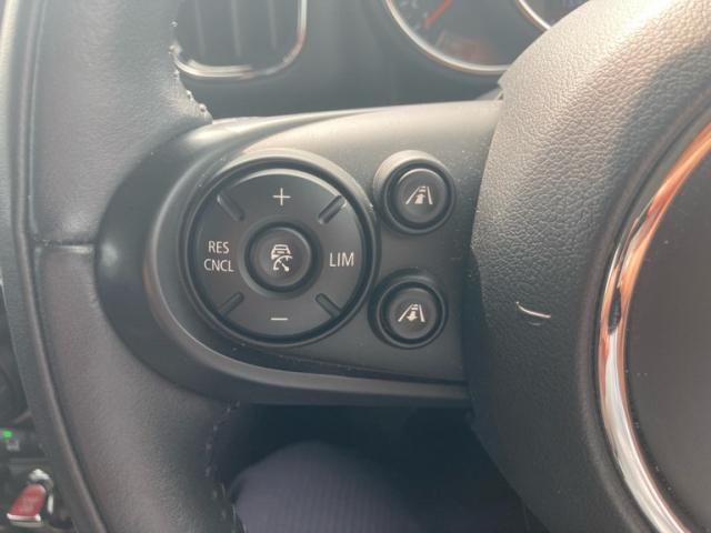 MINI COOPER D CROSSOVER