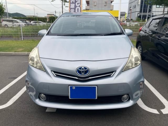 PRIUS Alpha
