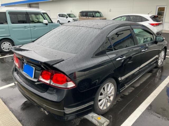CIVIC sedan