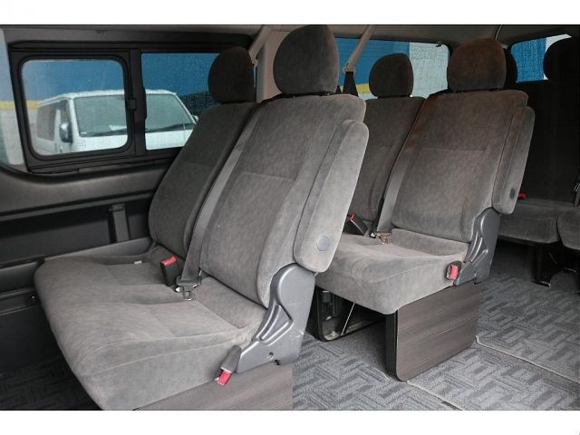 HIACE wagon 4WD