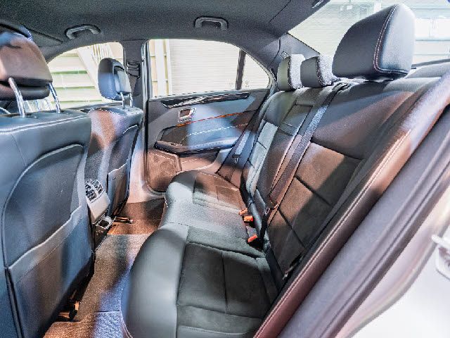 MERCEDES BENZ E class sedan