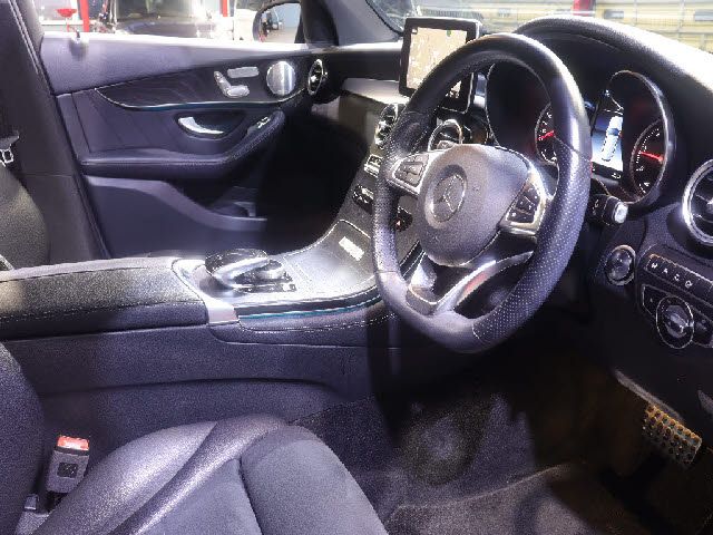 MERCEDES BENZ GLC class