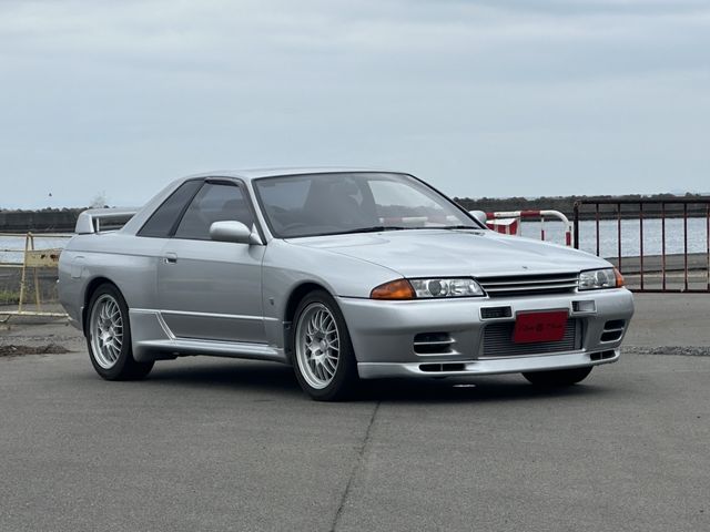 SKYLINE GT-R