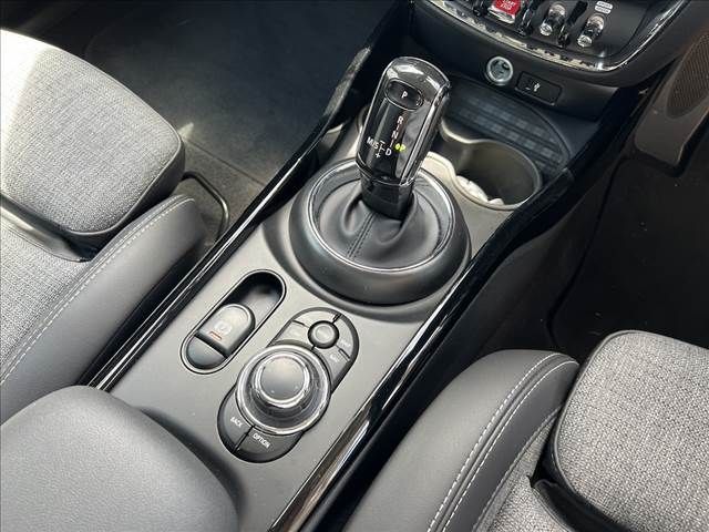 MINI COOPER D CLUBMAN