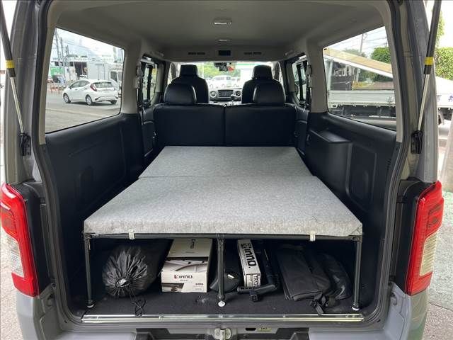 CARAVAN van 2WD