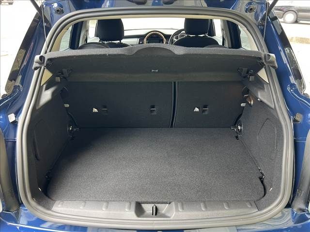 BMW MINI COOPER D 5DOOR