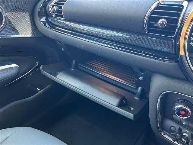 BMW MINI COOPER D CLUBMAN
